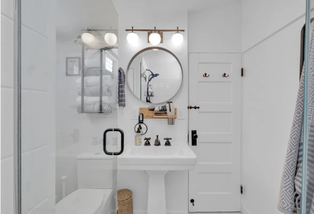 The Gallery - Bathroom Vanity